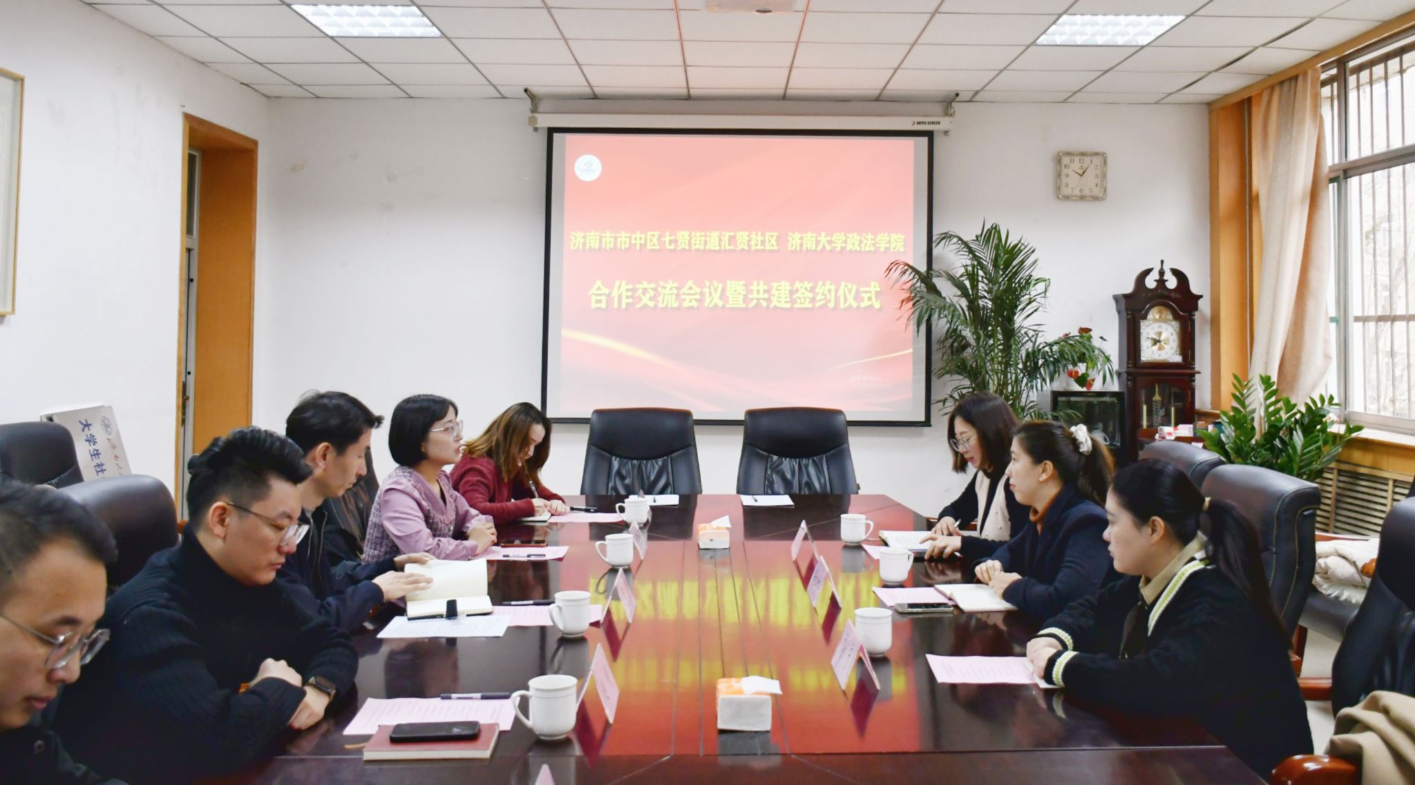 885611529f342d392e49a78513fb8963_副本.jpg